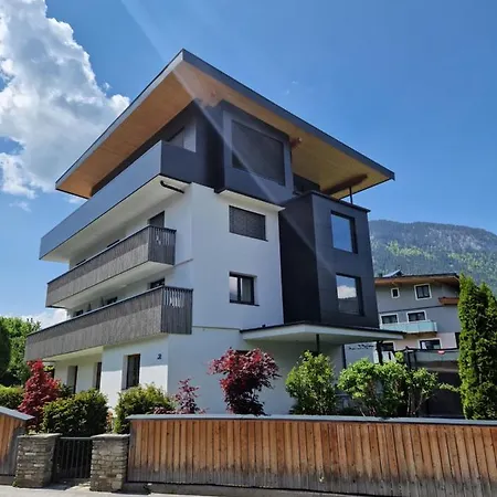 Anna & Paul Lägenhet