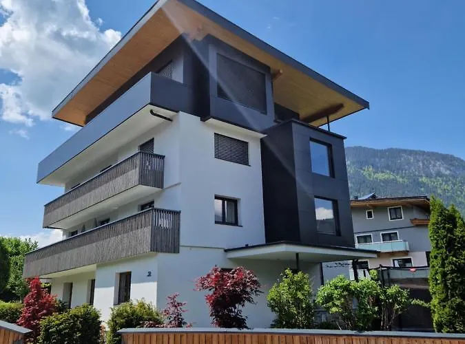 Anna & Paul Lejlighed